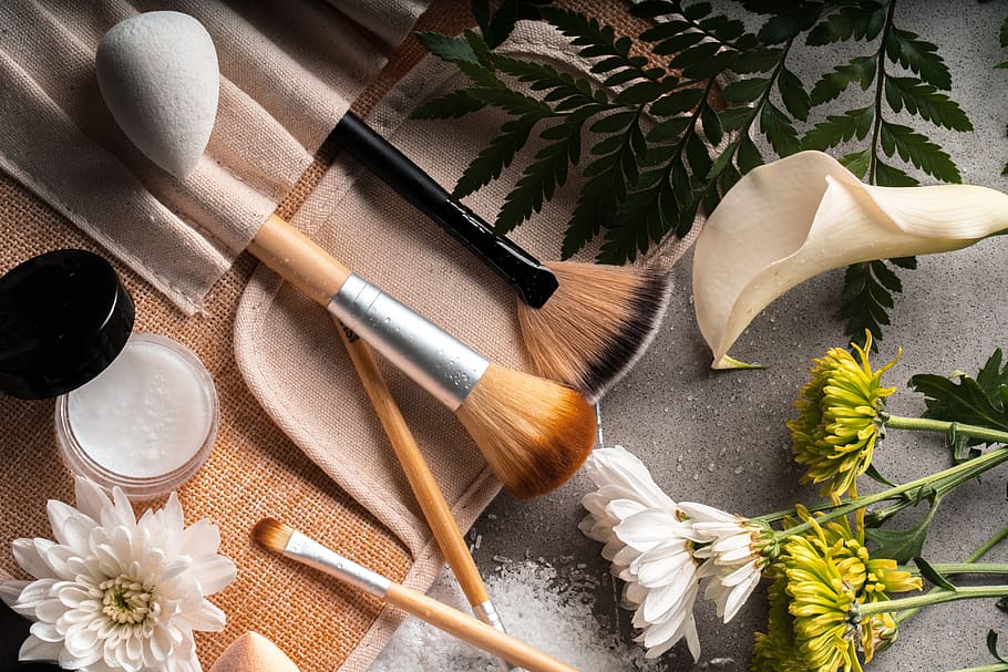 Brushes Blossoms Photo, Flatlay, Makeup, Beauty, Cosmetics, plant