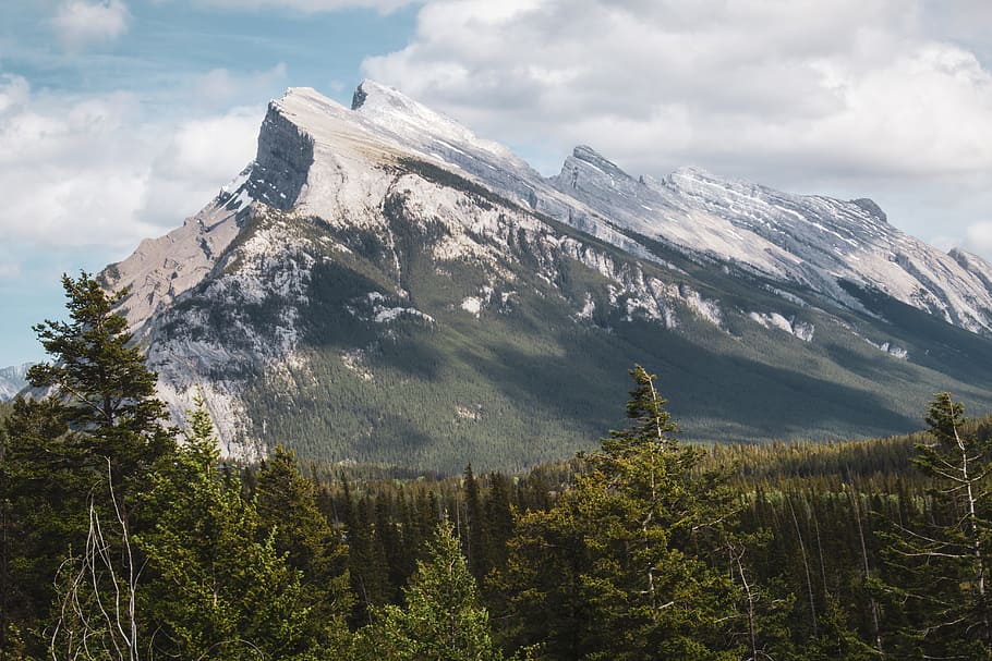 green and white mountain at daytime, nature, landscape, cliff HD wallpaper