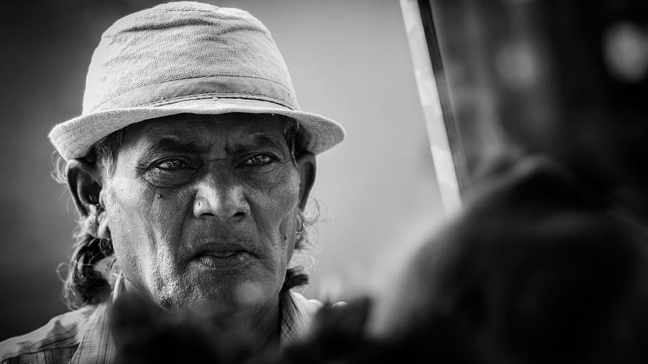 man wearing sun hat, portrait, headshot, one person, adult, close-up HD wallpaper