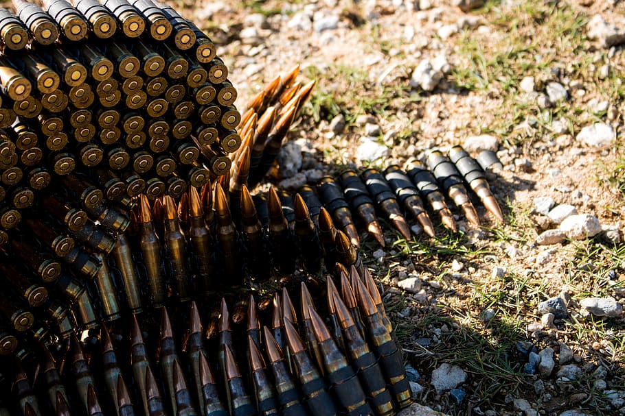 bullet, belt, ammo, day, nature, no people, close-up, sunlight, HD wallpaper