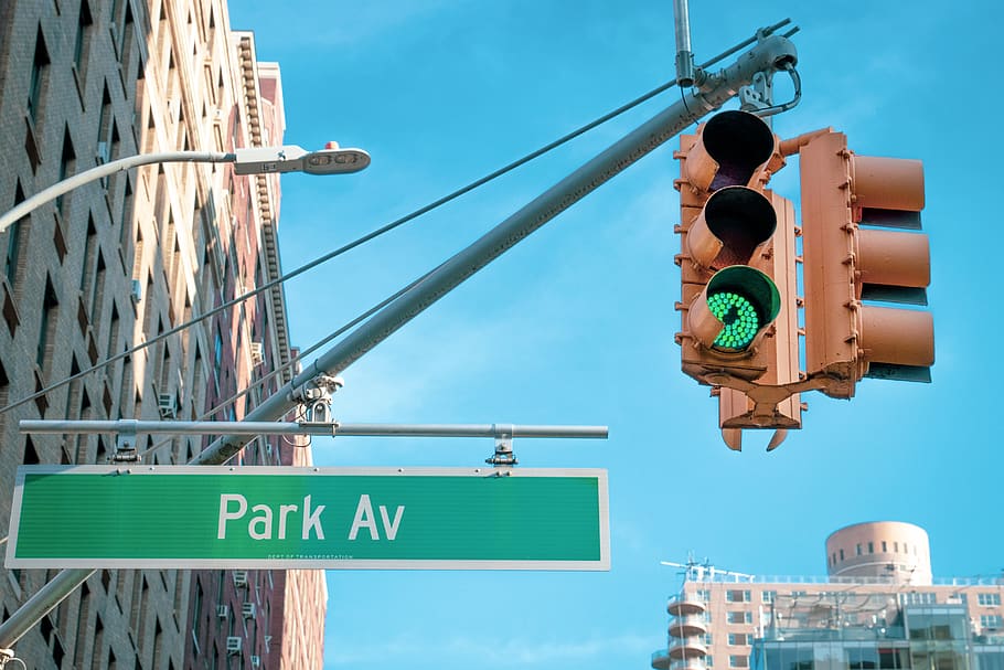 yellow traffic light, united states, utility pole, symbol, avenue HD wallpaper
