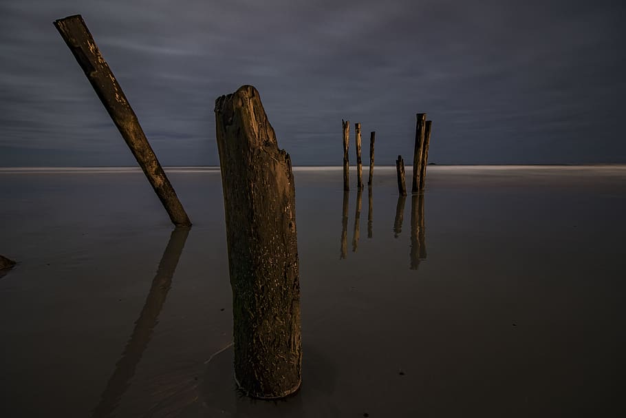 wood - material, water, post, tranquility, no people, wooden post HD wallpaper