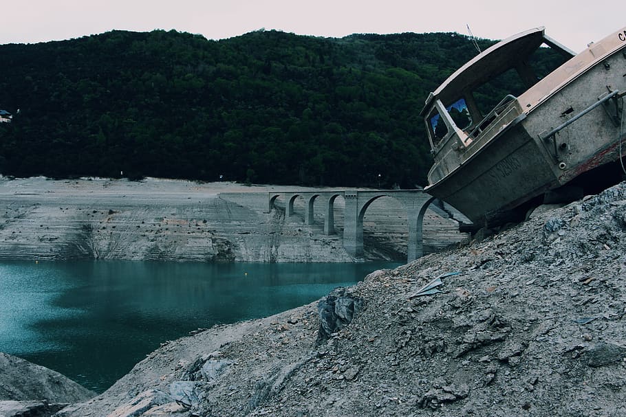 Gray Boat Near Body of Water, abandoned, bridge, broken, calamity HD wallpaper