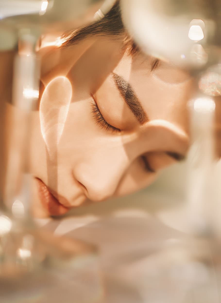 man's face, one person, indoors, portrait, close-up, headshot HD wallpaper