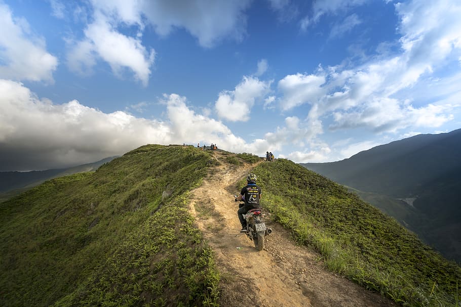 Person Riding on Motorcycle on Mountain, action, adventure, biker HD wallpaper