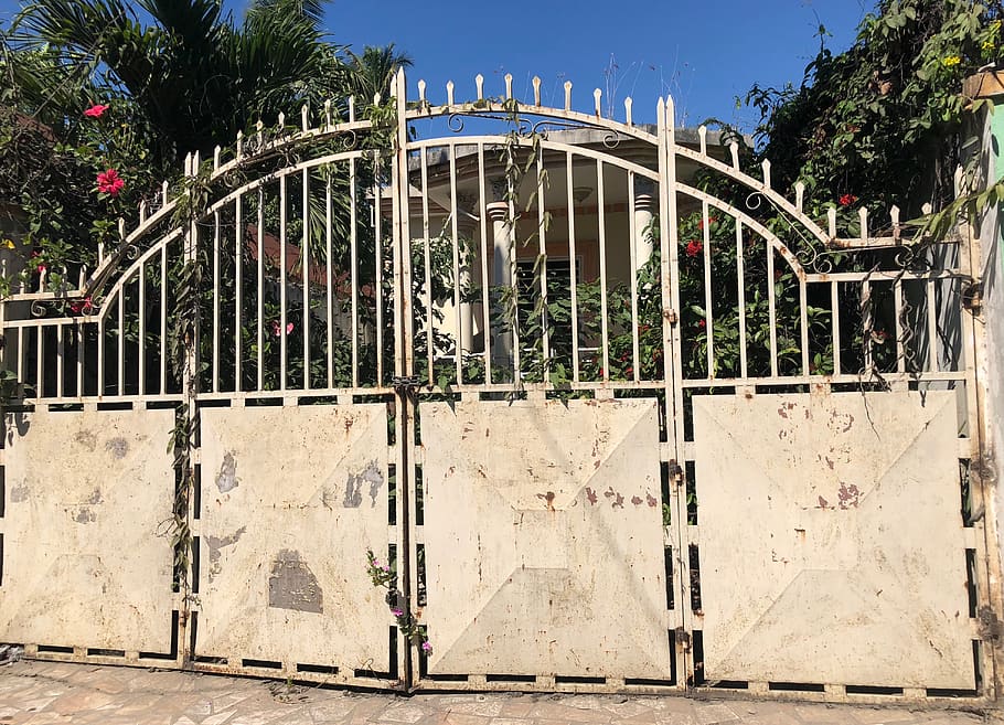 Haiti, Gate, brick, tree, palm tree, plant, arecaceae, house HD wallpaper