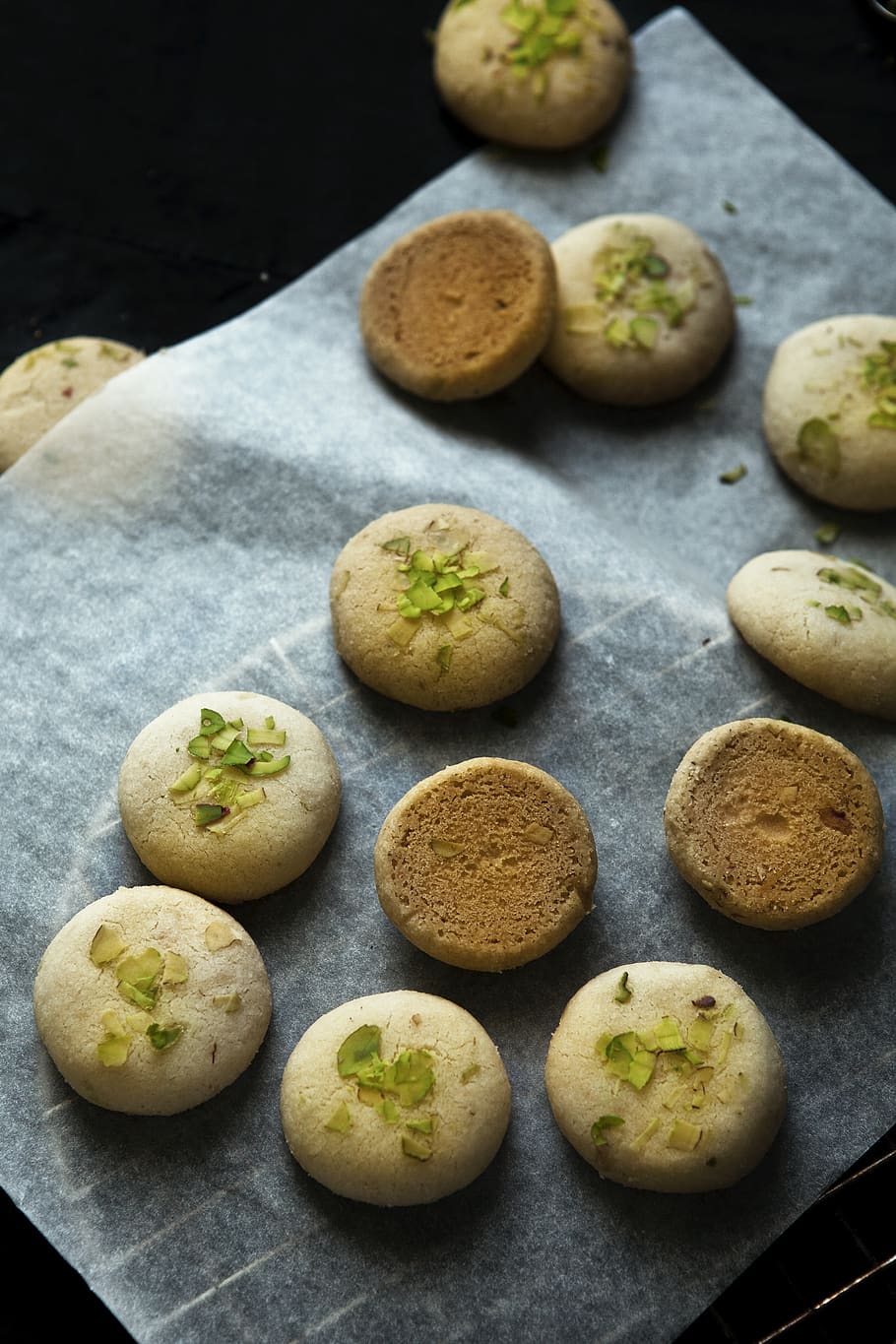 baked cookies, food, freshness, still life, food and drink, no people HD wallpaper