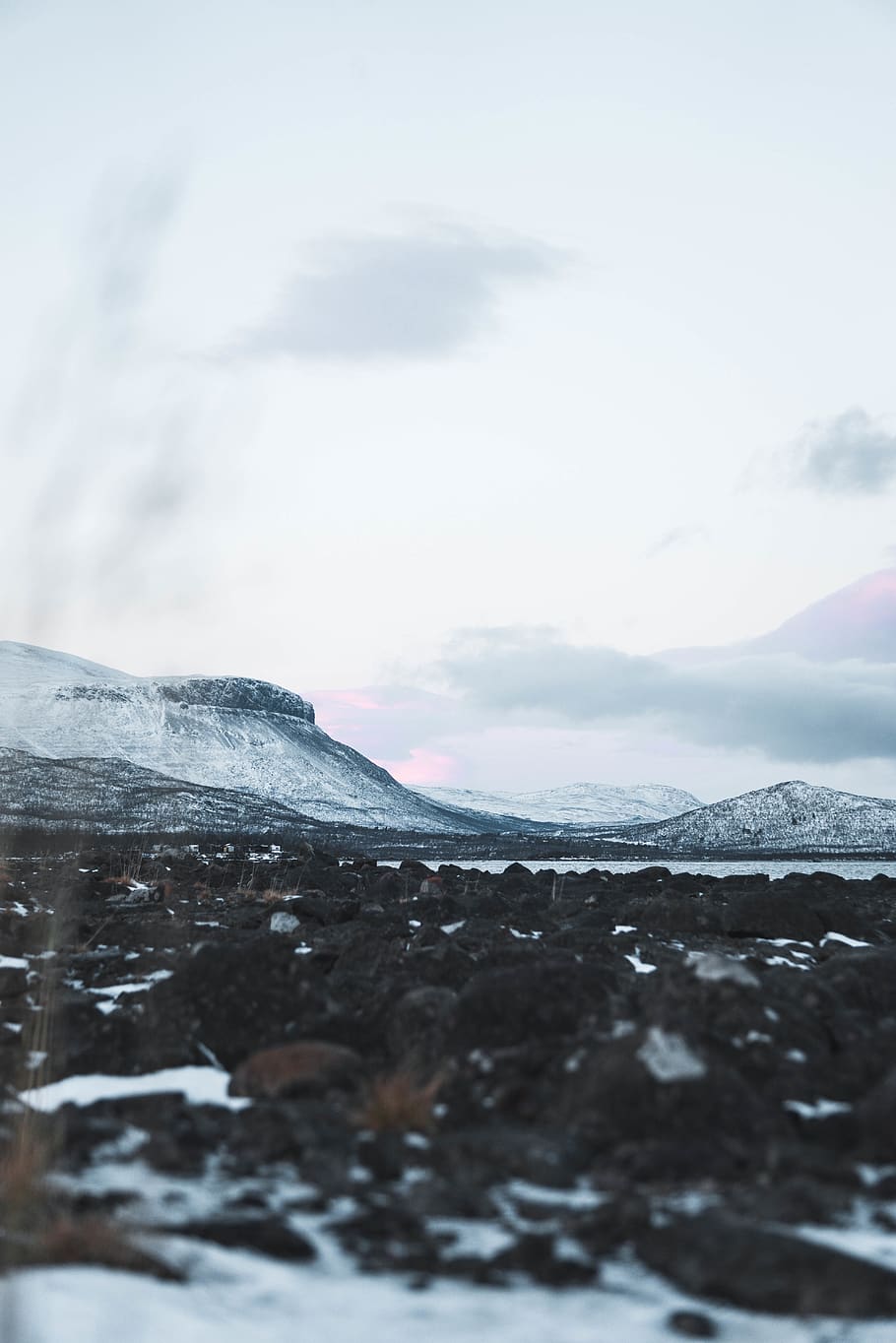 river surrounded by mountains, winter, cold temperature, snow HD wallpaper