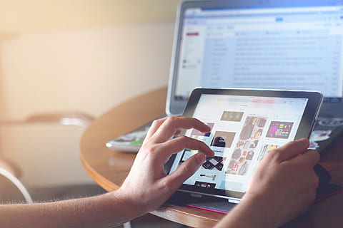 Person Using Ipad, device, digital, ecommerce, electronic, internet HD wallpaper