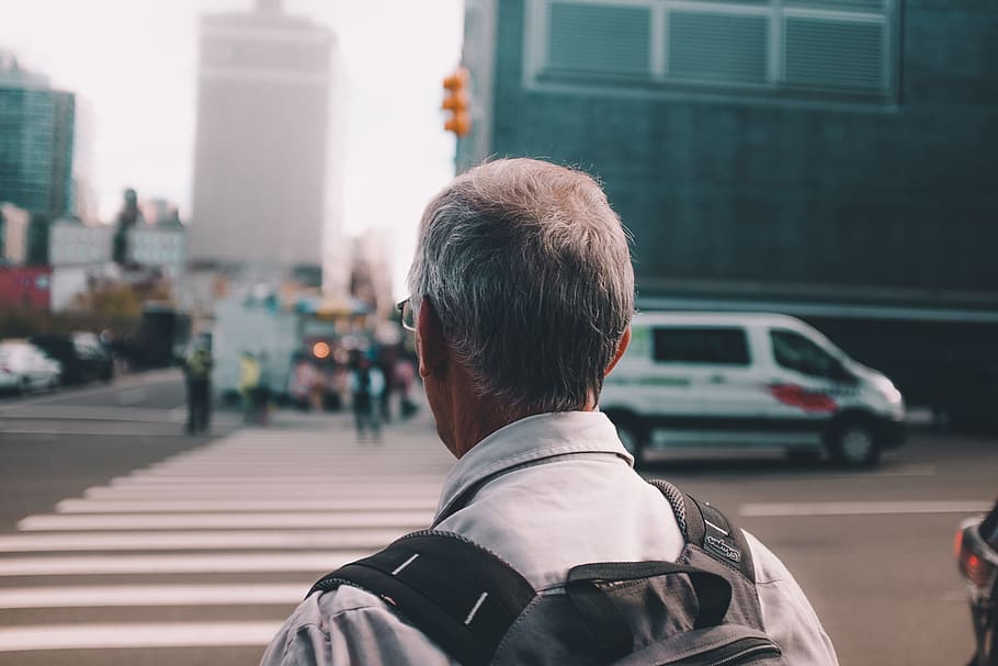 men wearing black backpack, rear view, real people, one person HD wallpaper