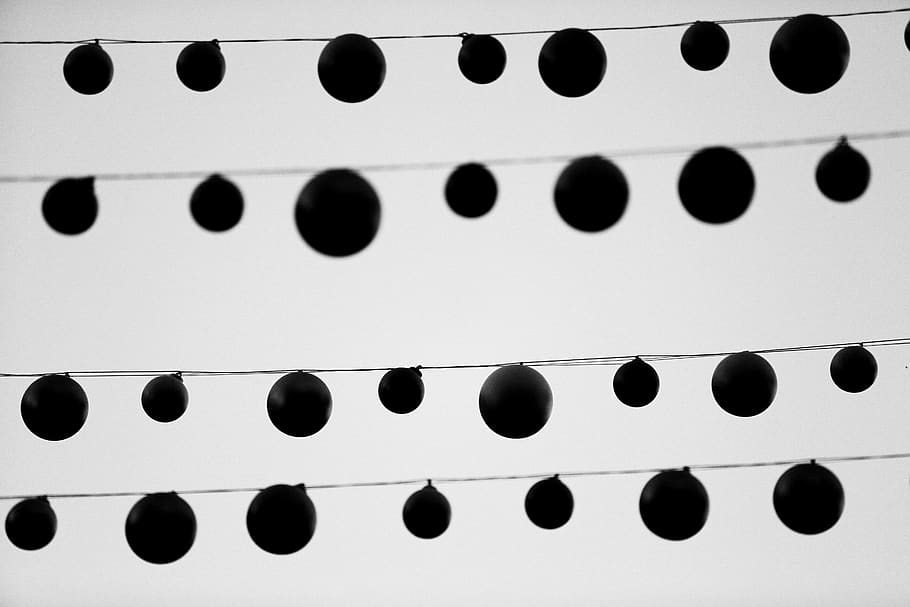 string, lights, circles, spheres, close-up, no people, in a row HD wallpaper
