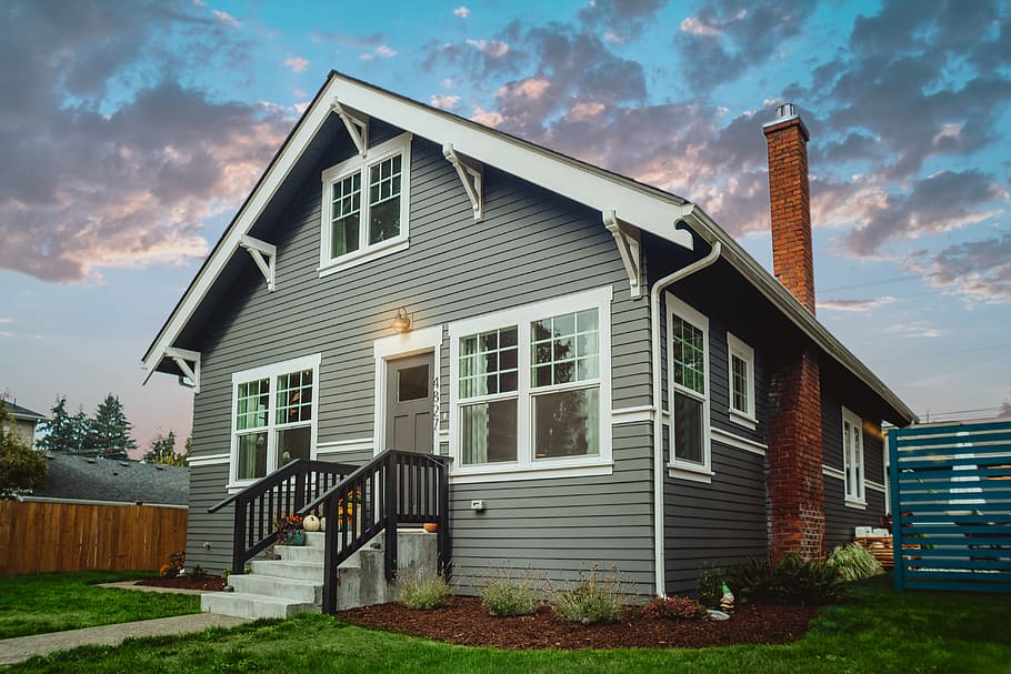 Gray House Under Blue and Gray Sky, architecture, chimney, cloudy skies HD wallpaper