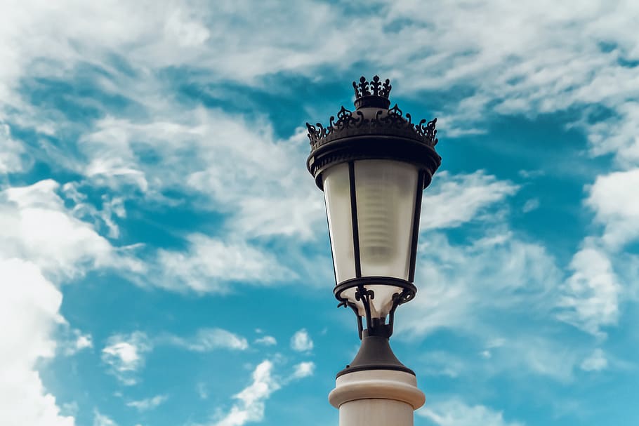 black post lamp during daytime, lamp post, sky, lantern, lampshade HD wallpaper