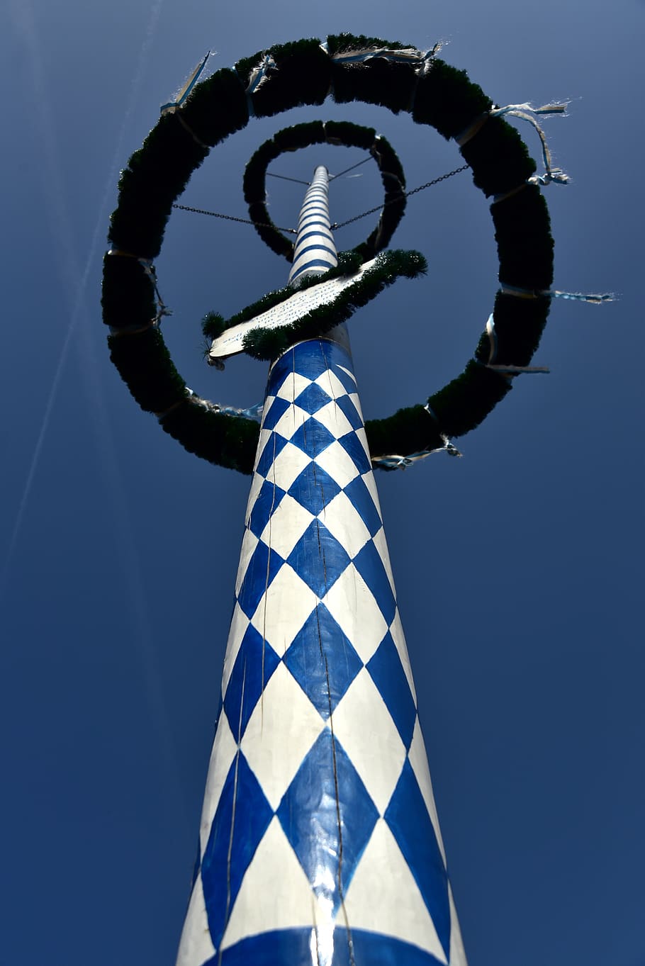 maypole, diamonds, bavaria, white, blue, pattern, tree, tribe