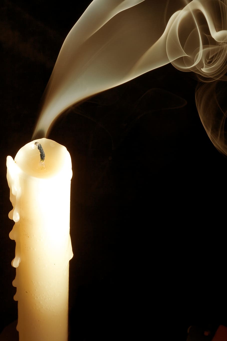 candle, wax, smoke, fire, light, burning, indoors, close-up HD wallpaper