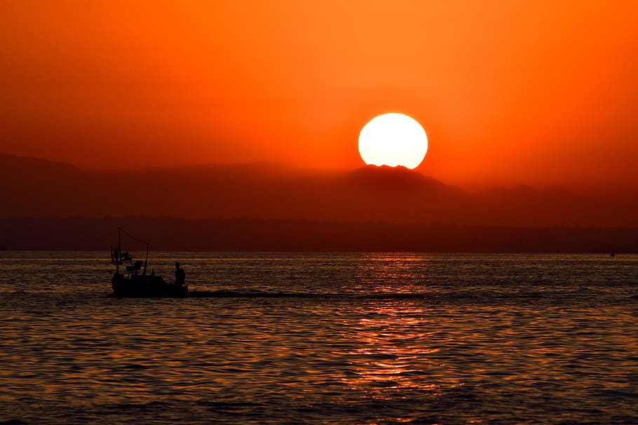 sunset, sea, sky, dusk, evening, landscape, nature, boat, reflection HD wallpaper