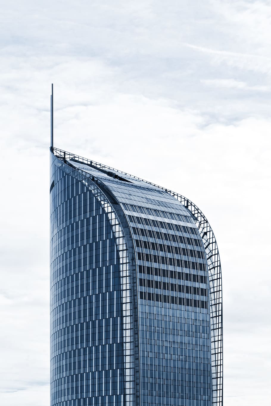glass building, architecture, tower, skyscraper, cloudy, minimal HD wallpaper