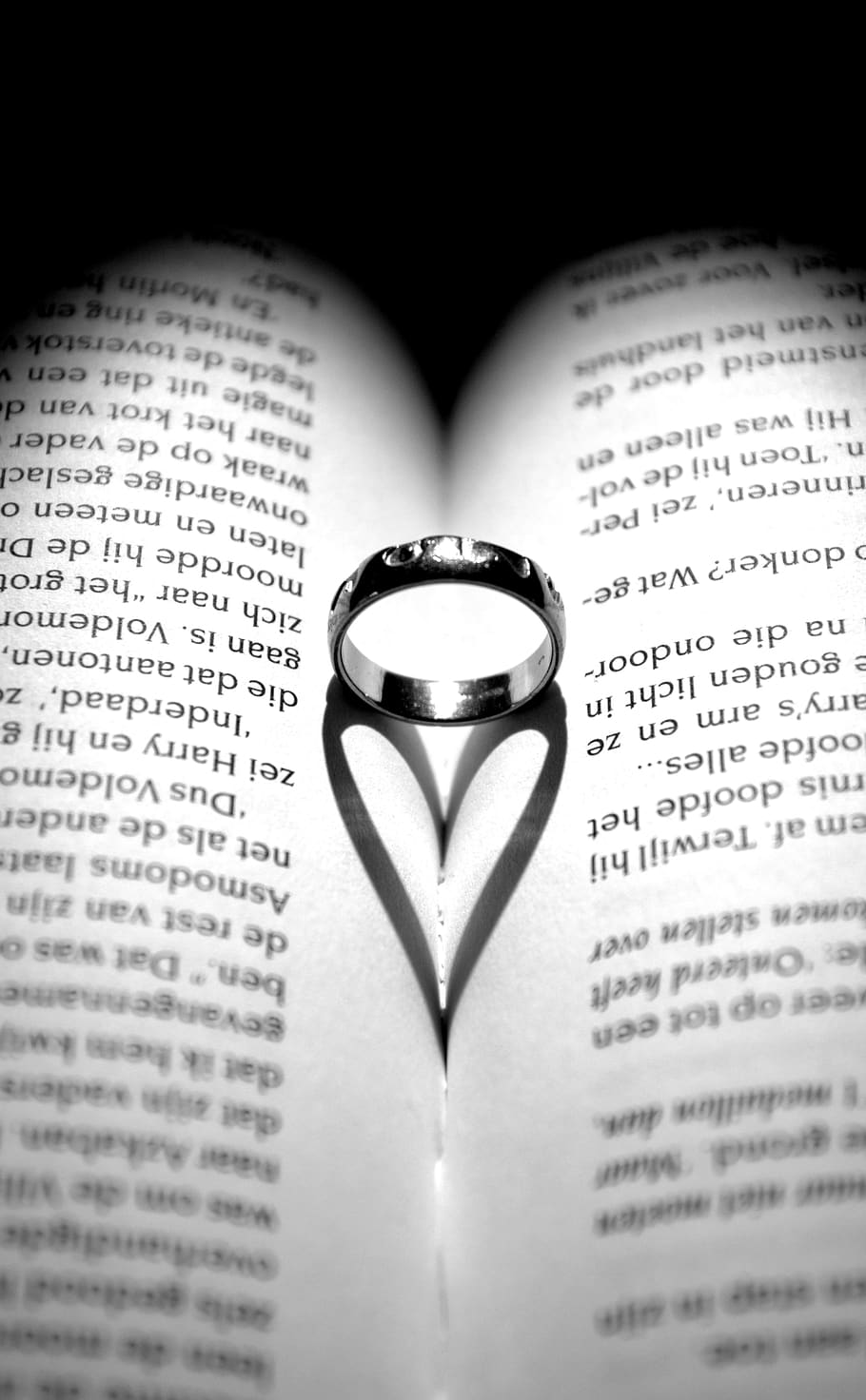 ring, heart, shadow, book, love, heart shape, positive emotion, HD wallpaper