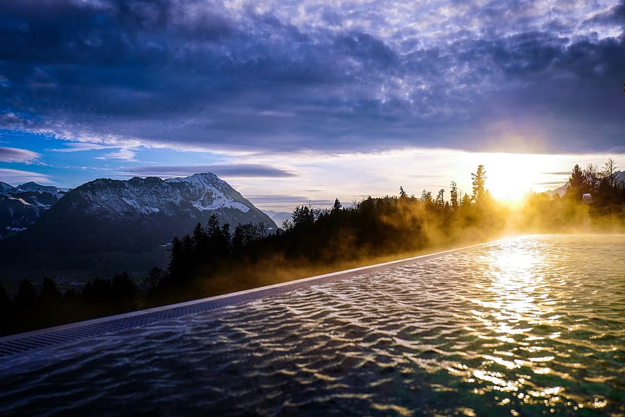 Infinity Pool Near the Forest during Golden Hour, cloudy, mountain HD wallpaper