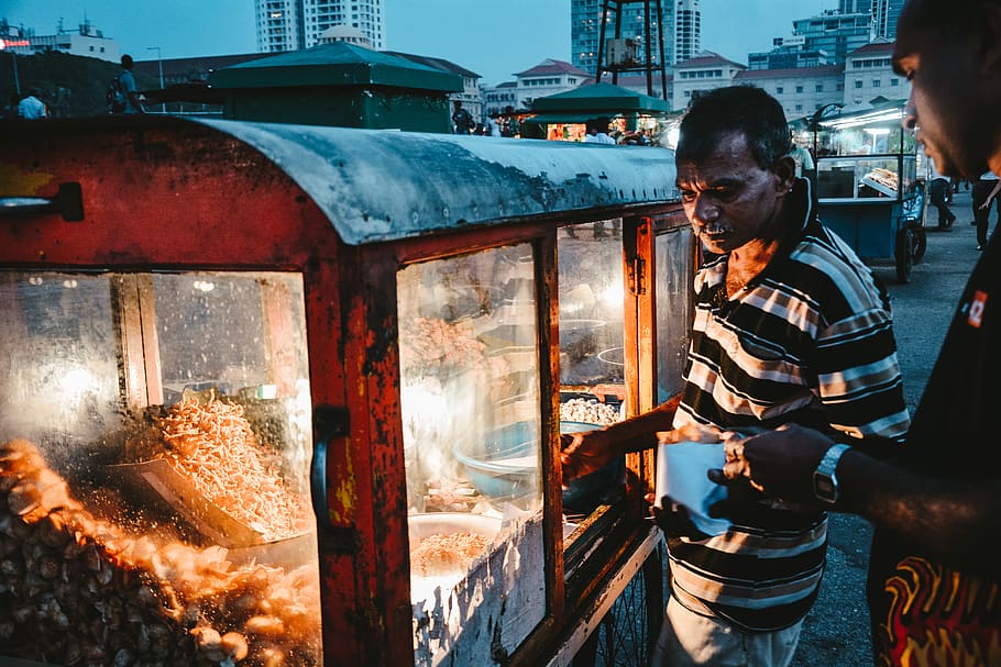 man selling popcorn, real people, men, one person, males, architecture HD wallpaper