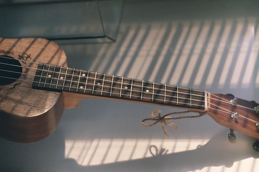 russia, moscow, ukulele, film photography, guitar, shadows, HD wallpaper