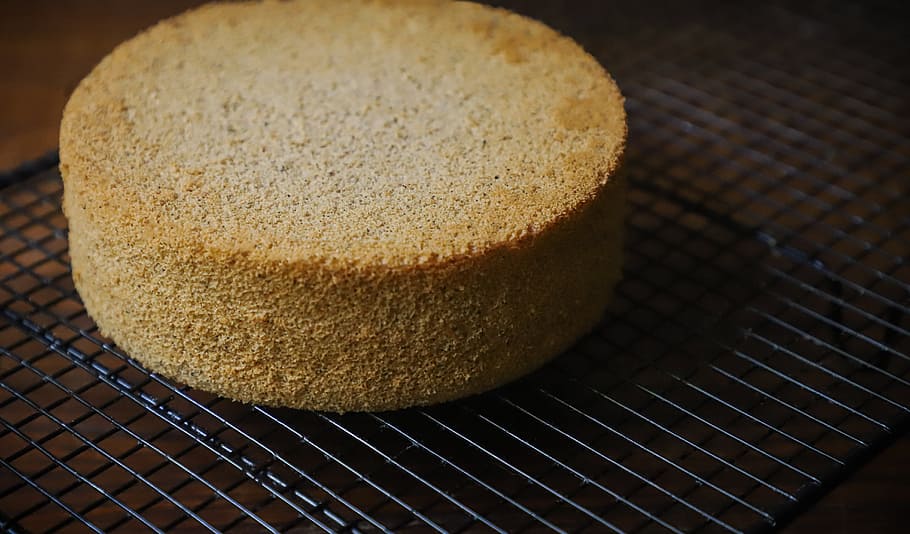 Round Baked Pastry, bread, cake, delicious, dessert, food, food and drink HD wallpaper