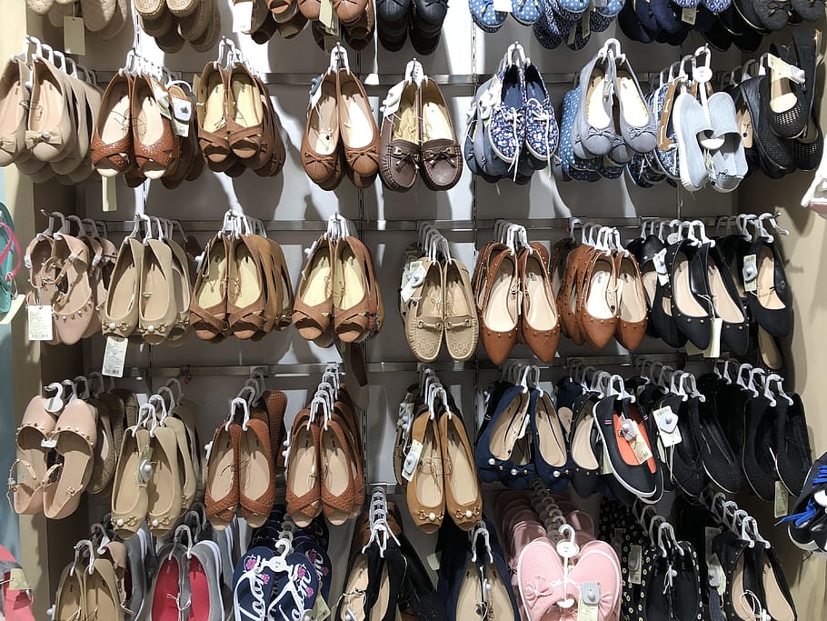 Slipper store outlet