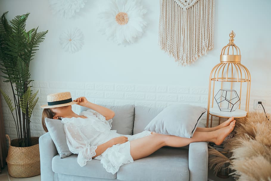 woman lying on sofa, one person, lifestyles, leisure activity HD wallpaper
