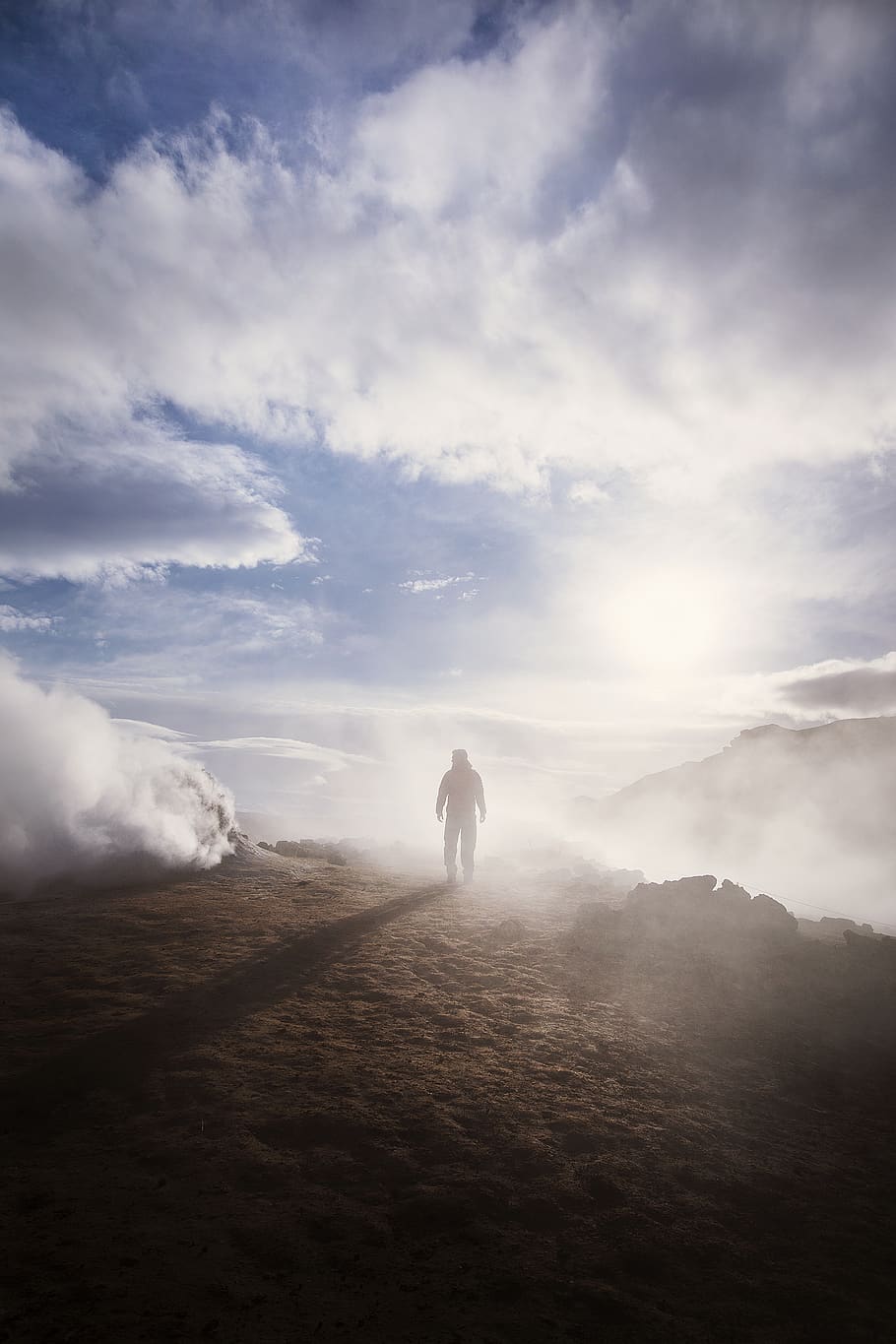 person standing near the edge of a mountain near clouds during day, HD wallpaper
