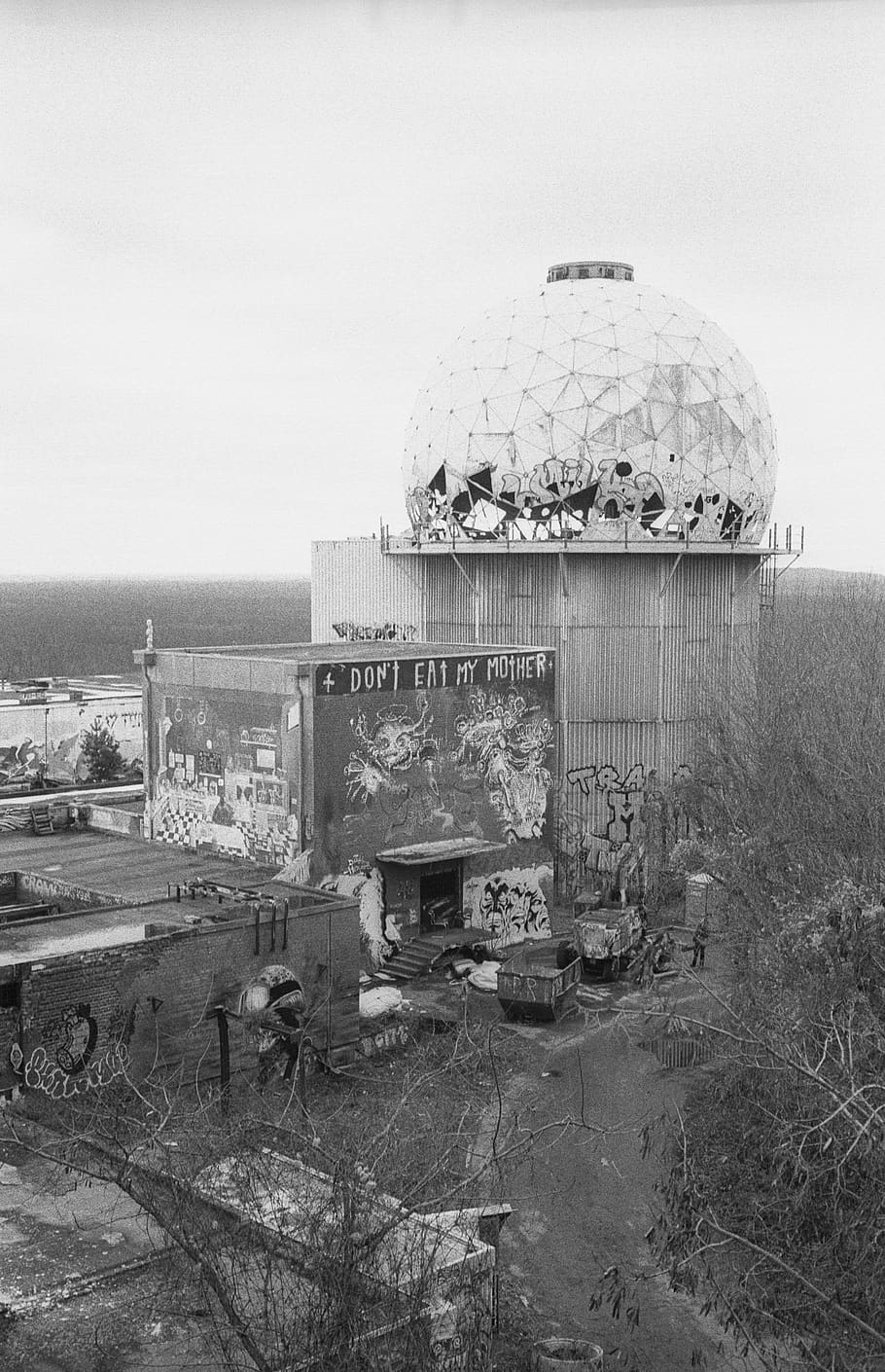 berlin, teufelsberg, germany, tower, monochrome, film, analog HD wallpaper