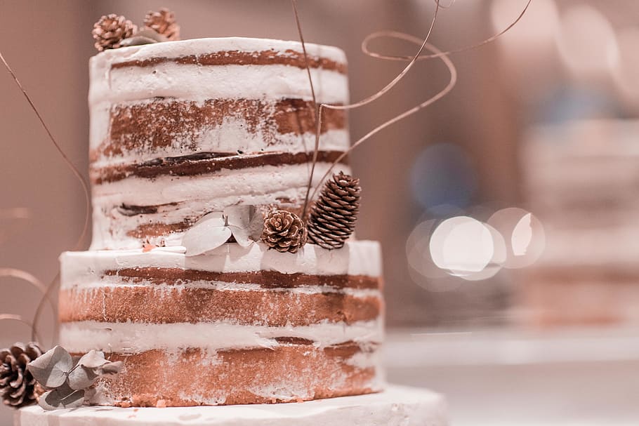 Close-Up Photo Of Two-Layered Cake, 4k wallpaper, baked goods