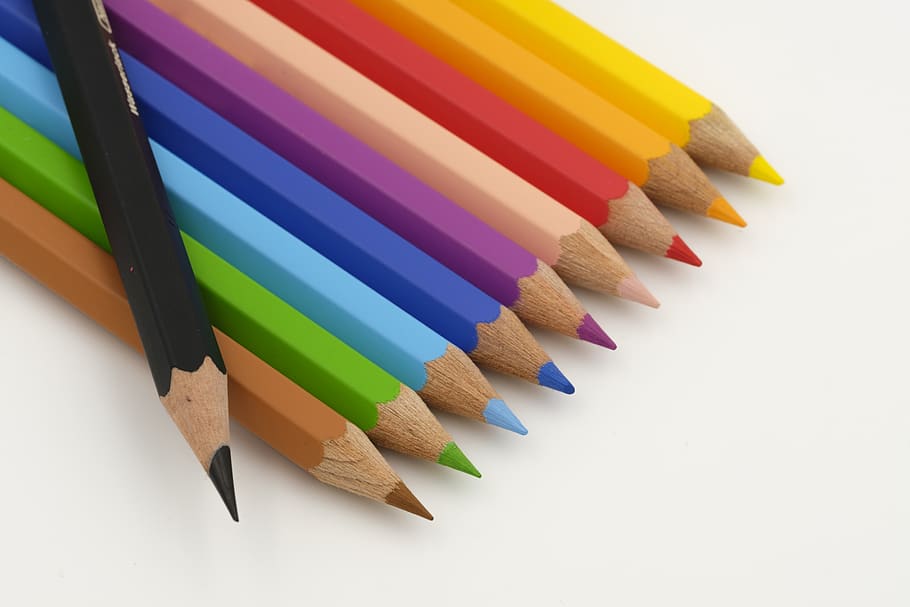 colored pencils, pens, colour pencils, crayons, wooden pegs, HD wallpaper