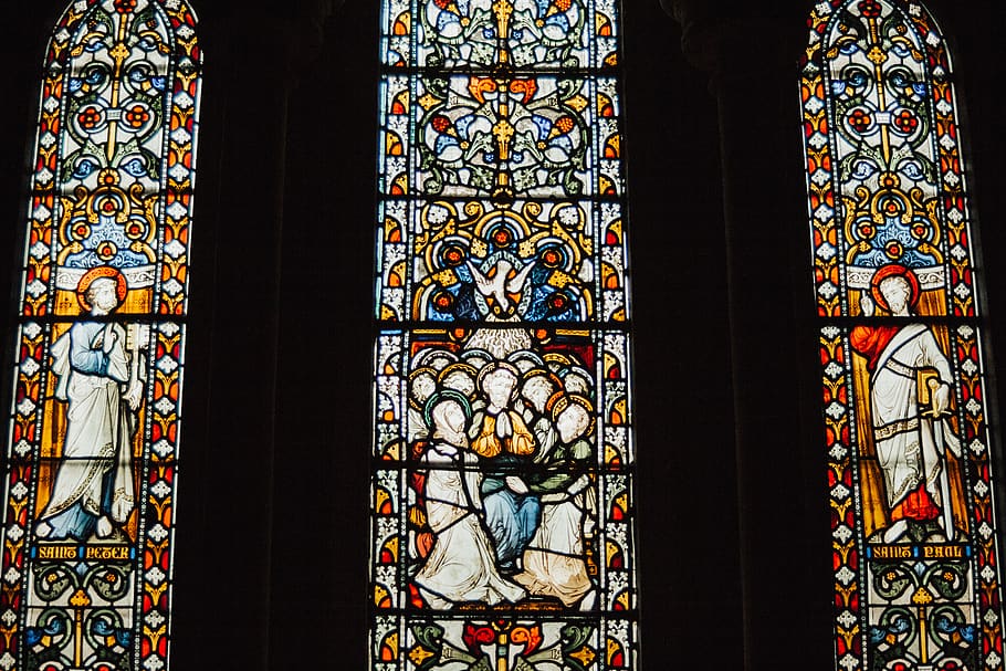 ireland-dublin-8-christ-church-cathedral-window.jpg