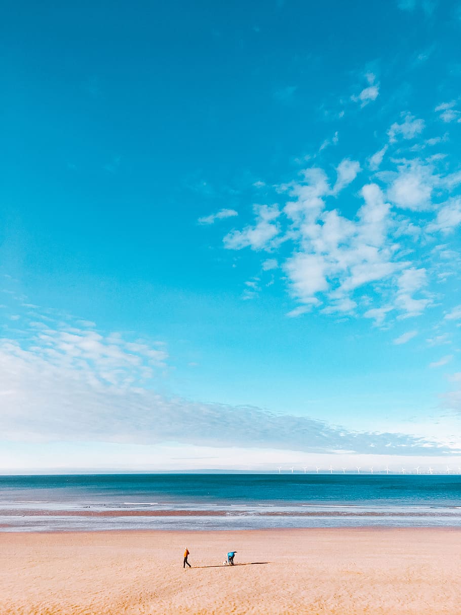 Beach, horizon, sand, seashore, sky, sunny, land, water, cloud - sky HD wallpaper
