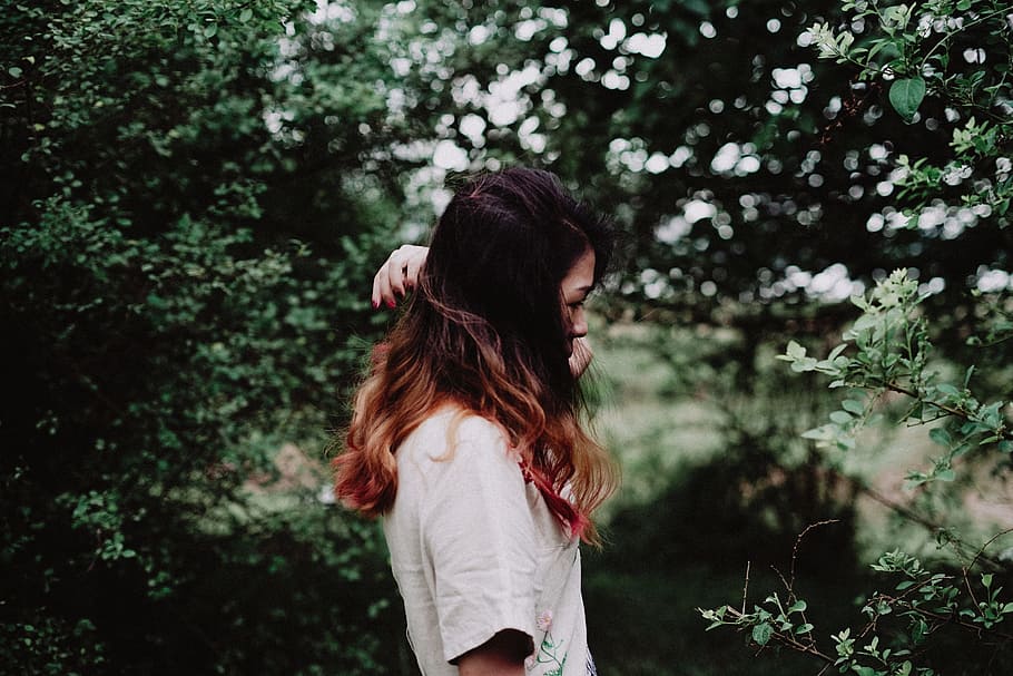 woman staring at the plants, forest, tree, green, brunette, outdoors HD wallpaper