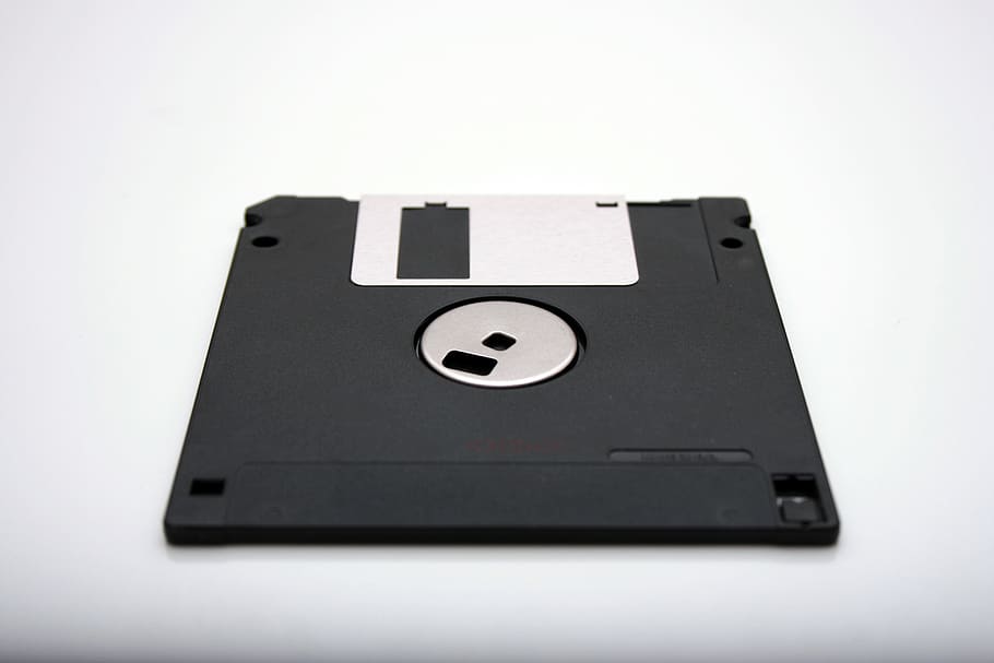 black floppy diskette, studio shot, white background, cut out HD wallpaper