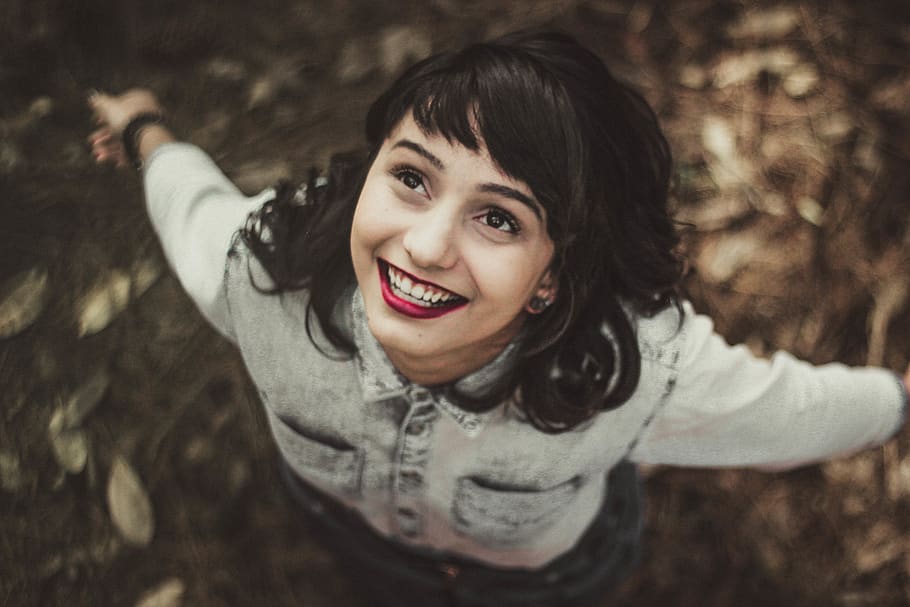 happiness, smiling, portrait, looking at camera, emotion, one person HD wallpaper