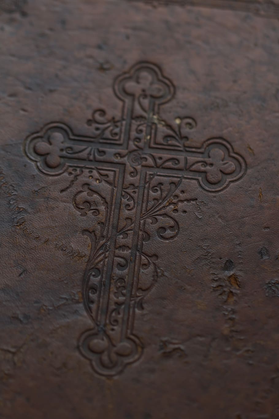 cross, book, cover, brown, leather, dust, jacket, duat jacket, HD wallpaper