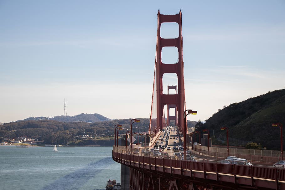Golden Gate bridge, building, suspension bridge, vehicle, boat HD wallpaper