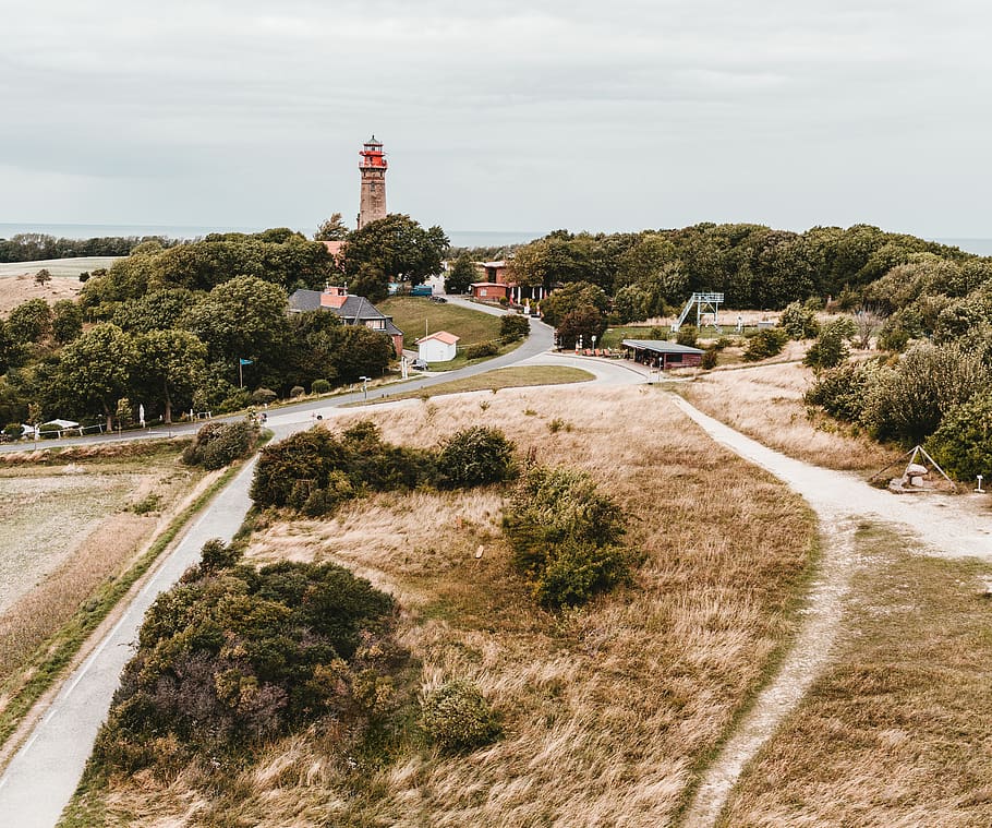 White House Near Pave Road and Far Away from Lighthouse, architecture HD wallpaper