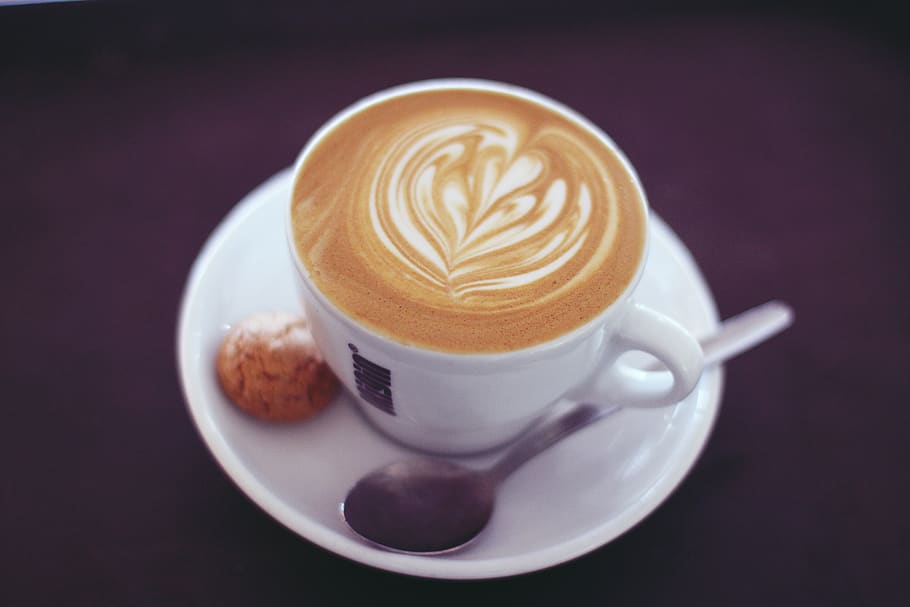 united kingdom, cornwall, latte, latte art, biscuit, coffee