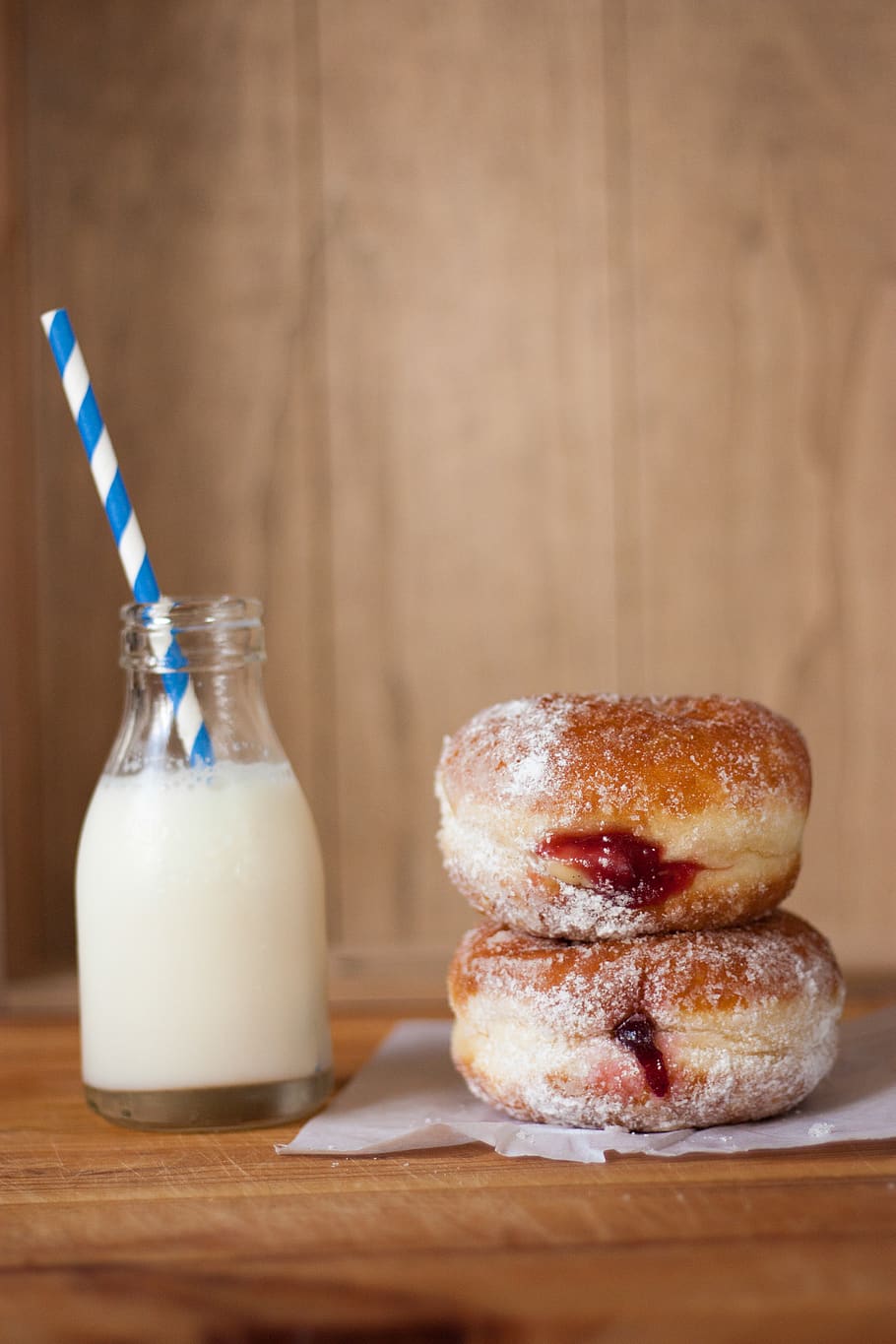 Two Donuts and Glass of Milk, doughnuts, food, foodporn, jam, HD wallpaper
