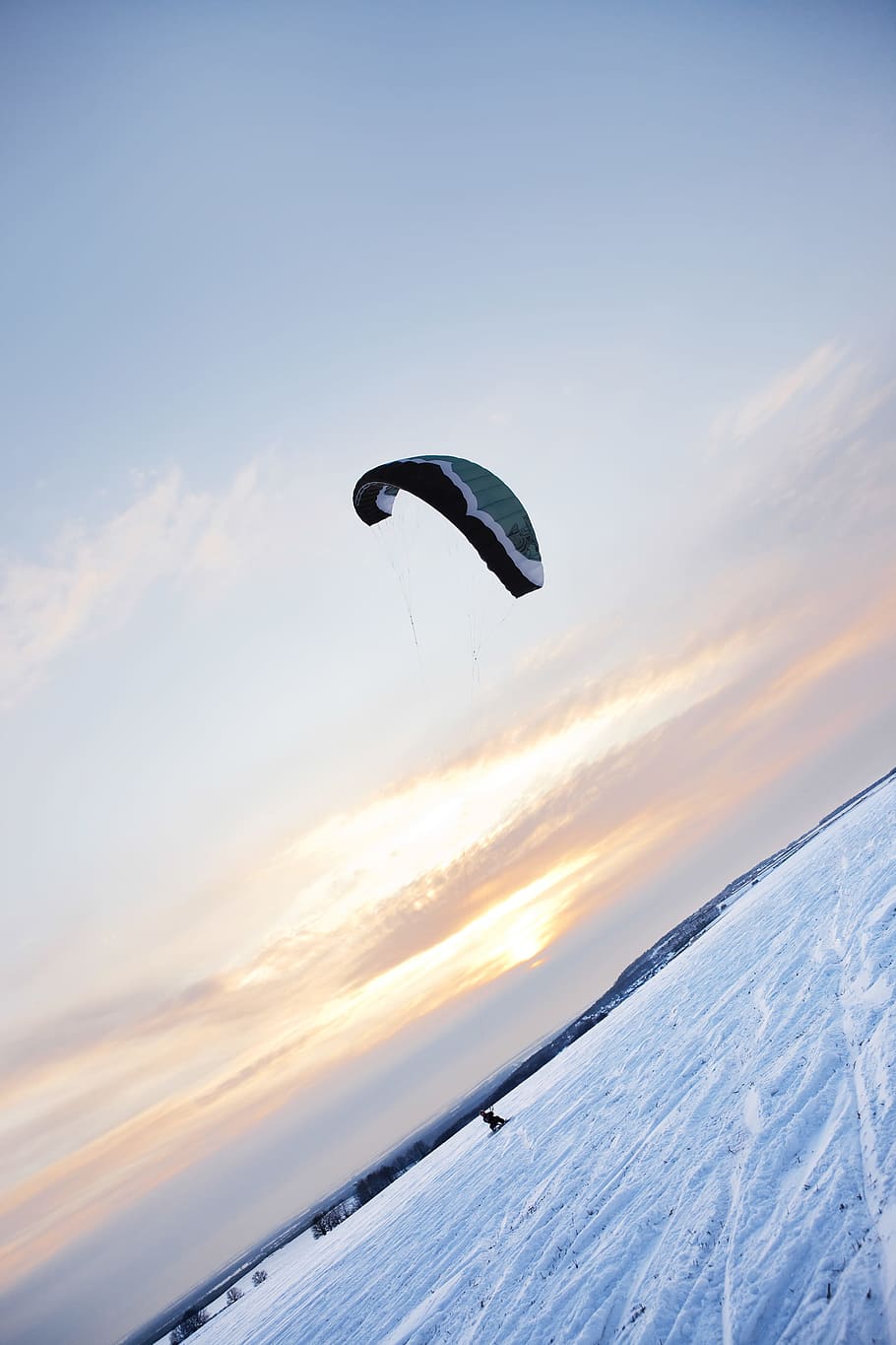 kite, kiting, snow, winter, outdoor, cold, windy, dom, para-plane HD wallpaper