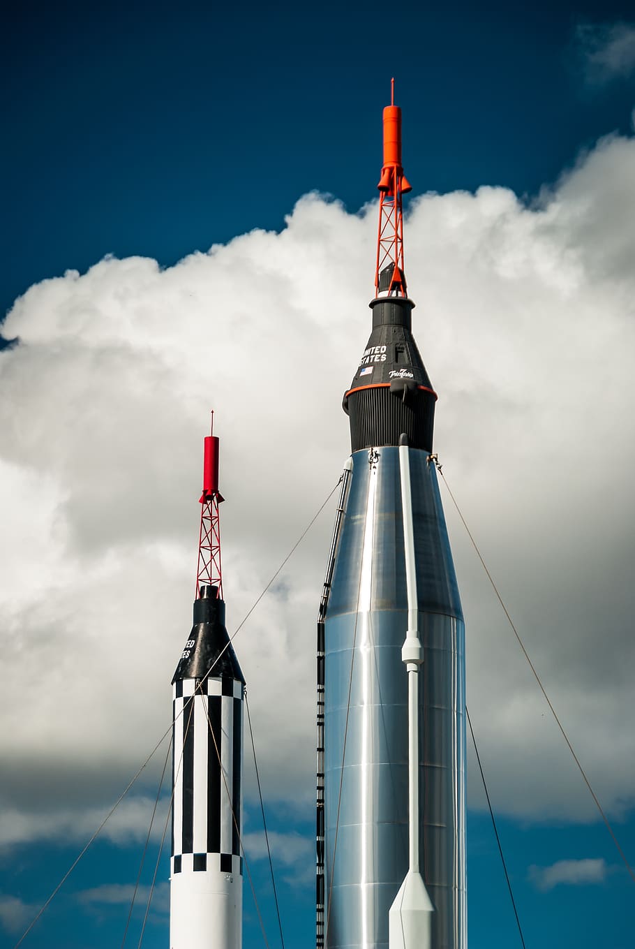 gray and black towels, rocket, transportation, vehicle, tower HD wallpaper