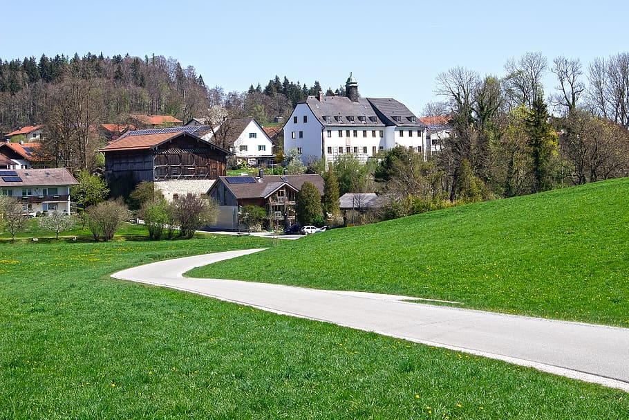 road, castle, architecture, old, building, houses, barn, village HD wallpaper