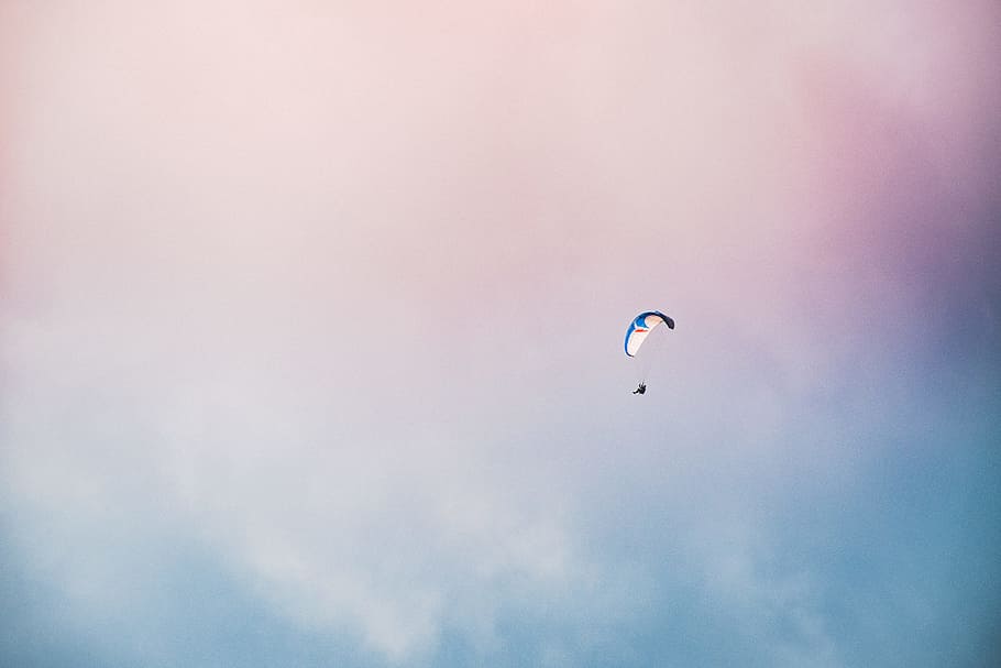 blue and white parachute, sky, flying, adventure, cloud - sky HD wallpaper