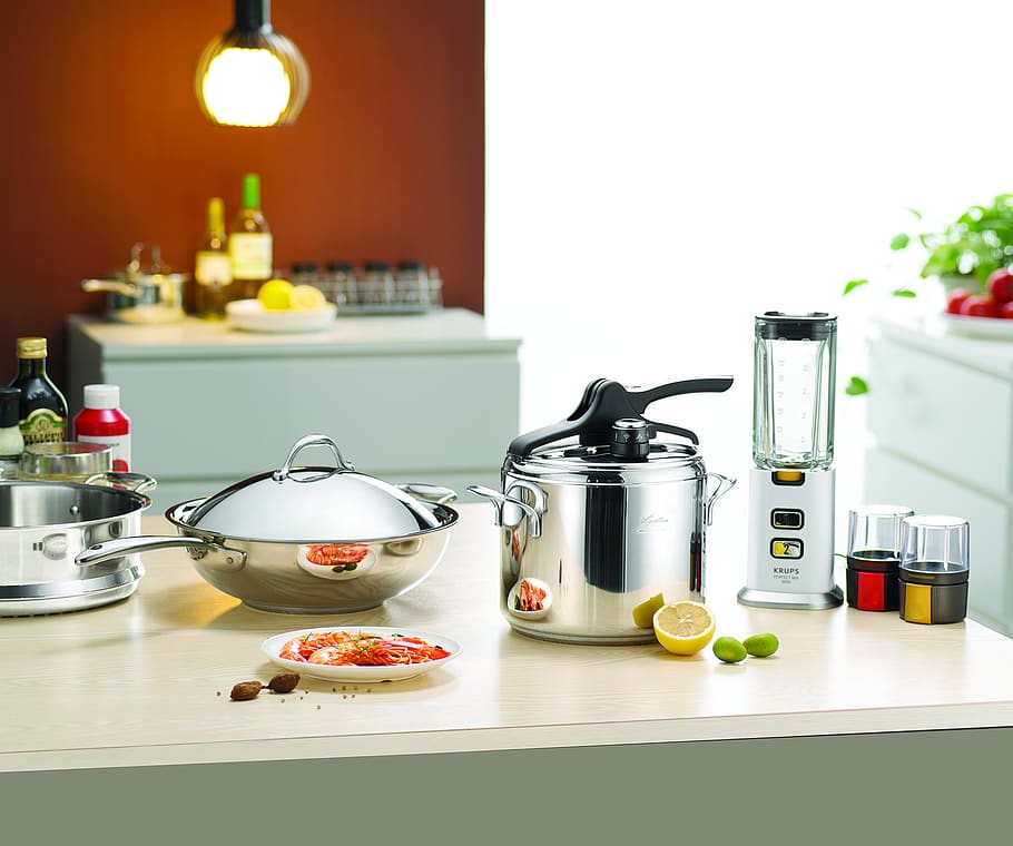 stove, cooking utensils, kitchenware, wok, food and drink, home