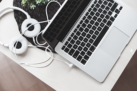Music Multimedia Laptop Setup with Headphones, bear, bed, bedroom HD wallpaper
