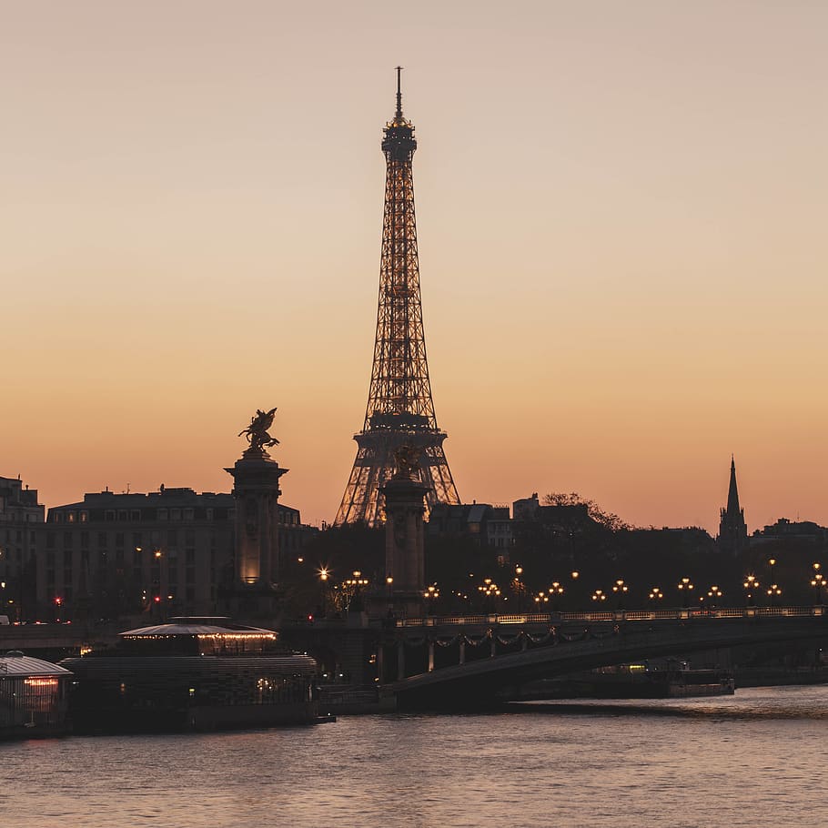 Eiffel Tower, Paris, steeple, building, spire, architecture, outdoors HD wallpaper