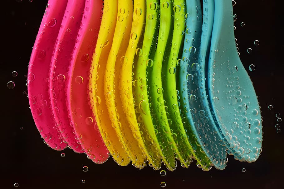 Assorted-color Spoon Lot in Water, air bubbles, art, background, HD wallpaper